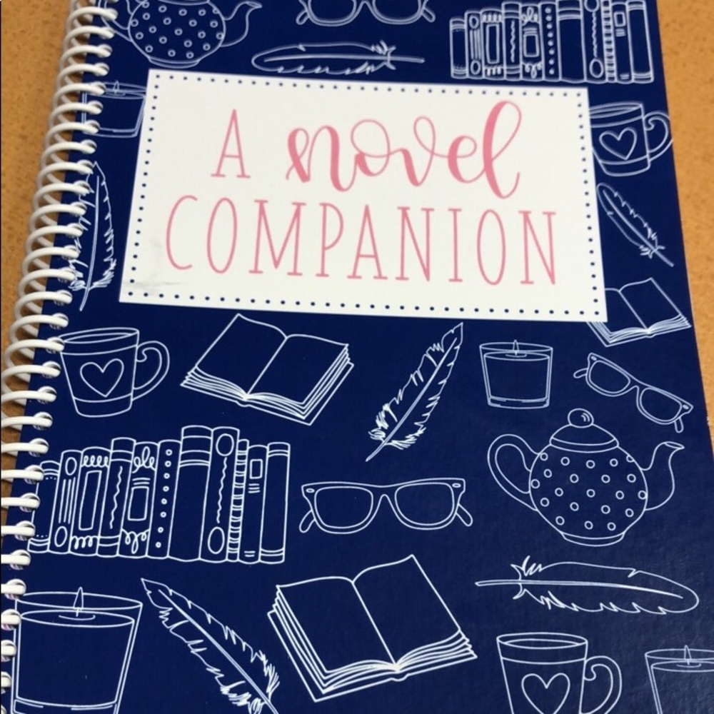 Book tracker/planner nwot